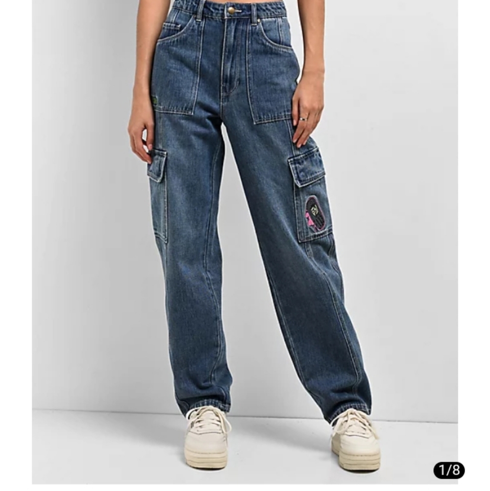 🆕 NWT Empyre Women's Size 4 Tori Porkchop Pocket cargo skate jeans!
